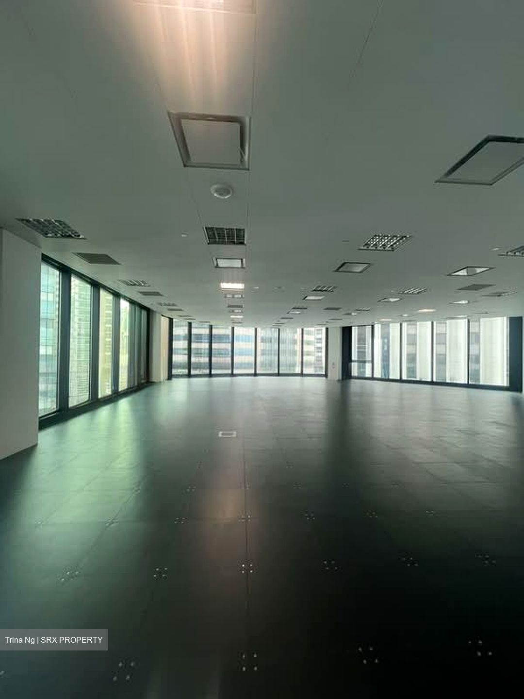 Hub Synergy Point (D2), Office #626965491
